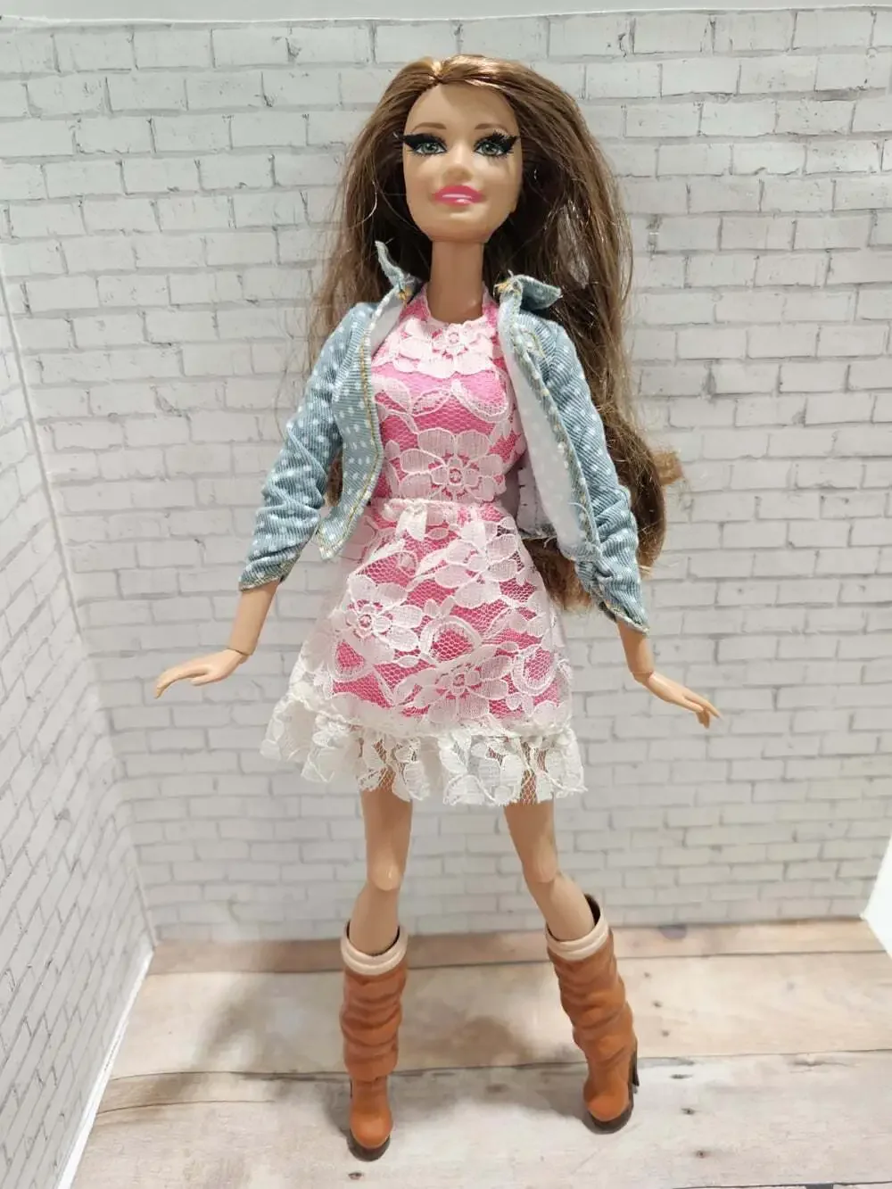 Barbie Life in the Dreamhouse Glam Luxe Teresa 2012 Articulated Rare Doll